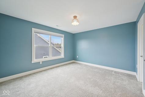 4556 W Lakeway Drive New Palestine IN 46163