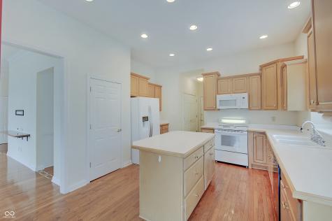 7201 Catboat Court Fishers IN 46038