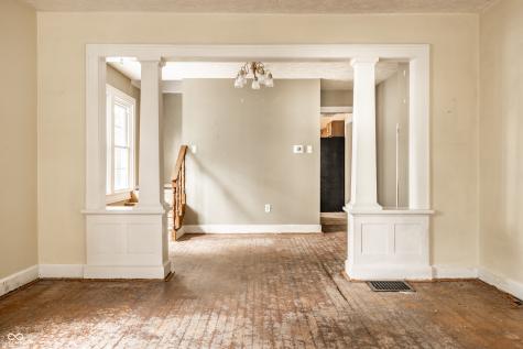 6124 Winthrop Avenue Indianapolis IN 46220