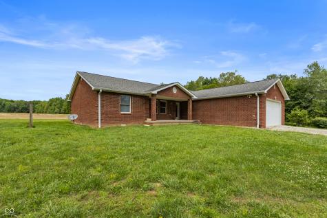 7450 W Deaver Road Columbus IN 47201