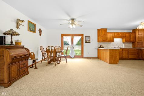 7450 W Deaver Road Columbus IN 47201
