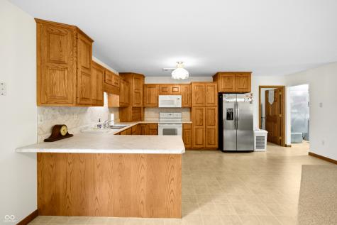 7450 W Deaver Road Columbus IN 47201