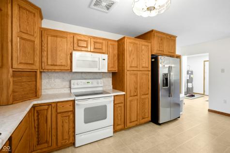 7450 W Deaver Road Columbus IN 47201