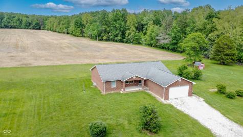 7450 W Deaver Road Columbus IN 47201