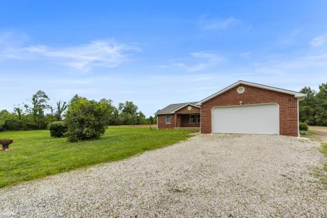 7450 W Deaver Road Columbus IN 47201