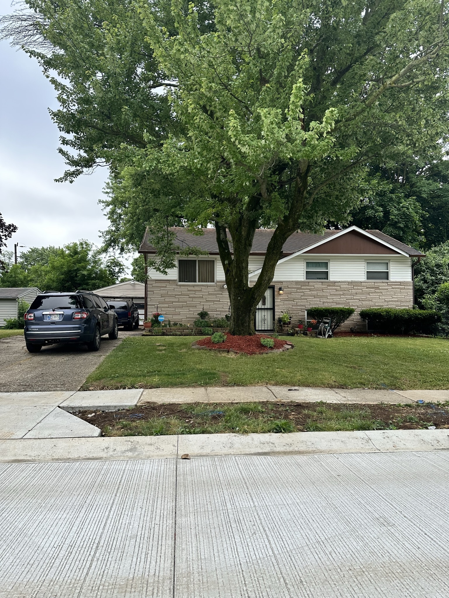2831 Colerain Drive Indianapolis IN 46222