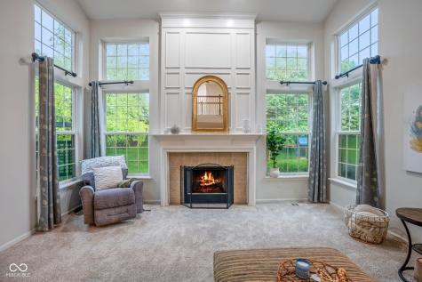 11667 Shadowwood Court Zionsville IN 46077