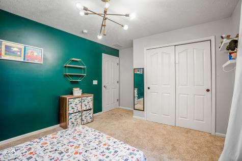11667 Shadowwood Court Zionsville IN 46077