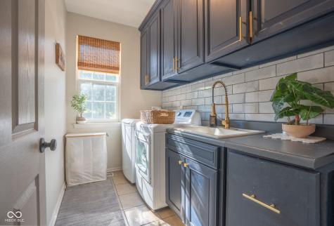 11667 Shadowwood Court Zionsville IN 46077