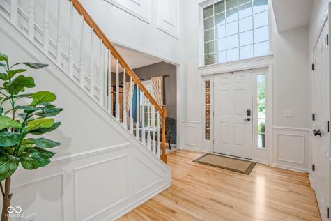 11667 Shadowwood Court Zionsville IN 46077
