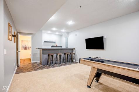 11667 Shadowwood Court Zionsville IN 46077