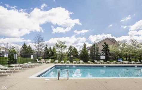 11667 Shadowwood Court Zionsville IN 46077