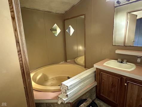71 Bubble Loo Road Cloverdale IN 46120