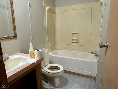 71 Bubble Loo Road Cloverdale IN 46120