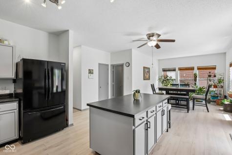 5560 Noble Drive Indianapolis IN 46234