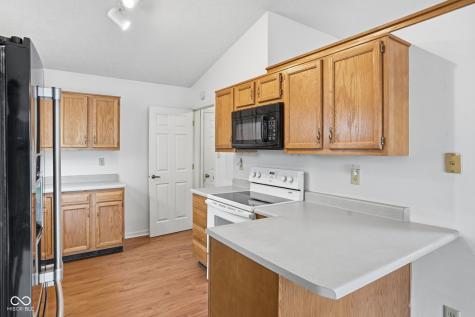 6235 Miller Woods Lane Indianapolis IN 46237