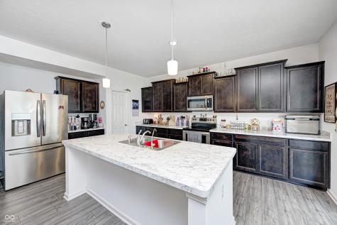 1794 N Clearwater Drive Greenfield IN 46140