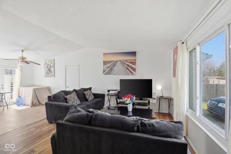 11639 E 10th Street Indianapolis IN 46229