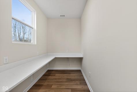 906 Rivendell Drive Avon IN 46123