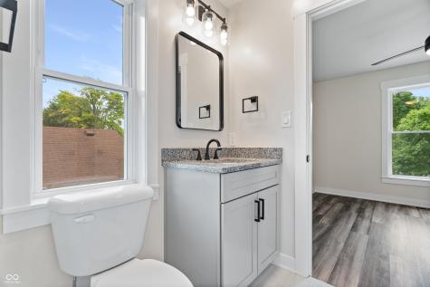1238 Burdsal Parkway Indianapolis IN 46208
