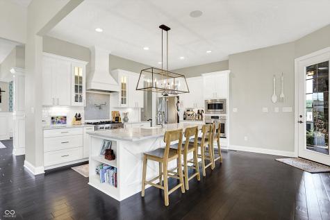 16590 Shumard Oak Drive Westfield IN 46062