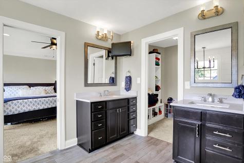 16590 Shumard Oak Drive Westfield IN 46062