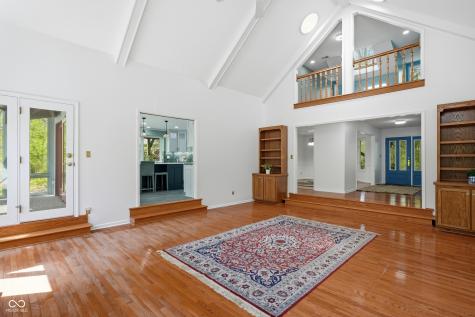10649 Windjammer Circle Indianapolis IN 46236