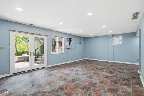 10649 Windjammer Circle Indianapolis IN 46236
