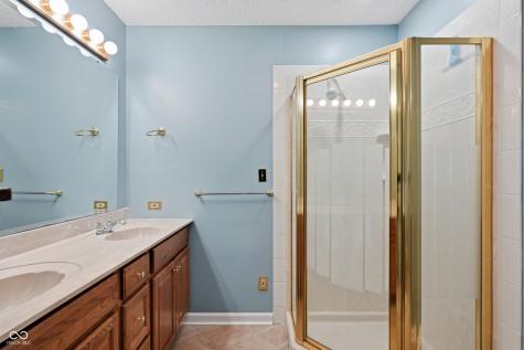 10649 Windjammer Circle Indianapolis IN 46236