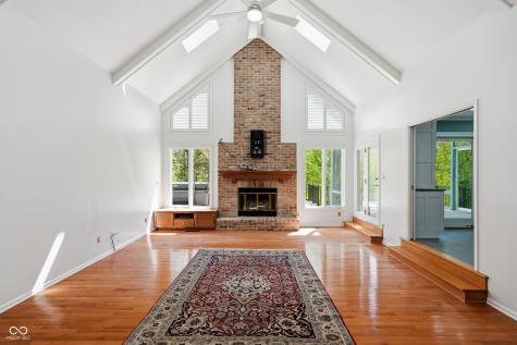 10649 Windjammer Circle Indianapolis IN 46236