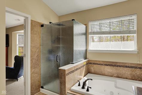 5549 Dill Court Indianapolis IN 46237