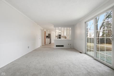 744 Sunblest Boulevard Fishers IN 46038