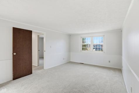 744 Sunblest Boulevard Fishers IN 46038