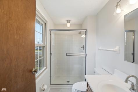 744 Sunblest Boulevard Fishers IN 46038