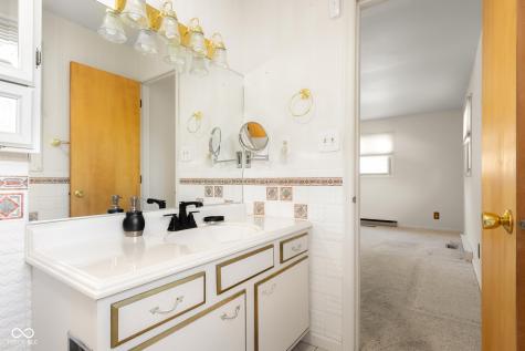 3030 Flintwood Drive Columbus IN 47203