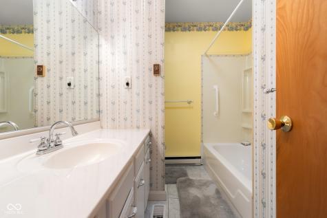 3030 Flintwood Drive Columbus IN 47203