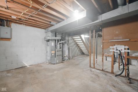 8116 Cheswick Drive Indianapolis IN 46219