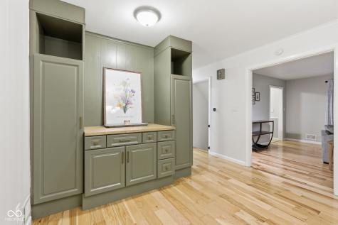 4845 Laurel Hall Drive Indianapolis IN 46226