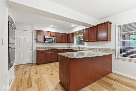 4845 Laurel Hall Drive Indianapolis IN 46226