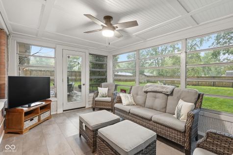 4845 Laurel Hall Drive Indianapolis IN 46226