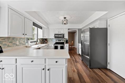 223 Haldale Drive Carmel IN 46032