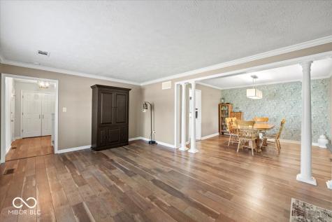 223 Haldale Drive Carmel IN 46032