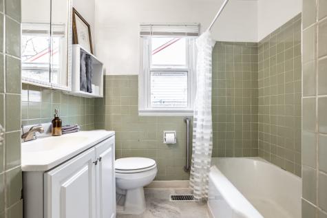 4325 E 34th Street Indianapolis IN 46218