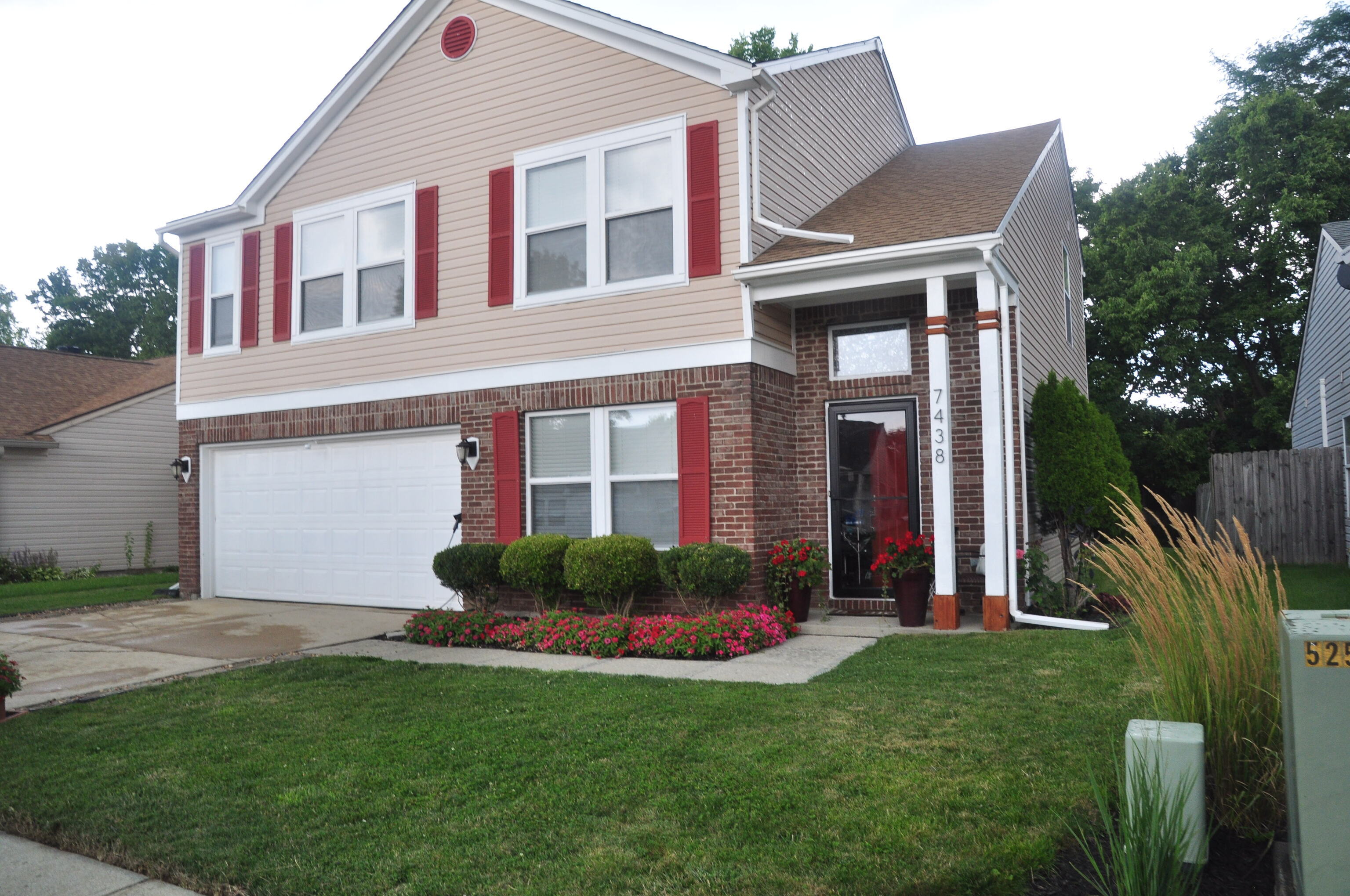7438 Sedgewick Way Indianapolis IN 46256