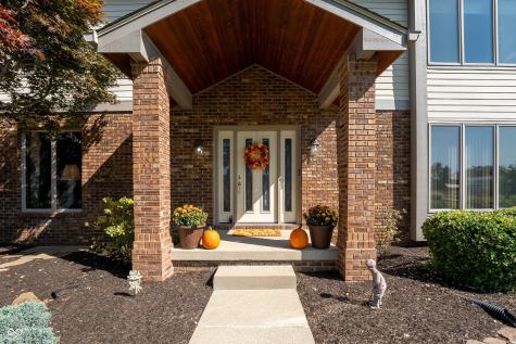 8304 W Mulligan Lane Columbus IN 47201