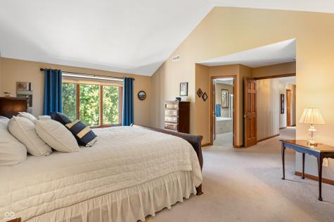 8304 W Mulligan Lane Columbus IN 47201