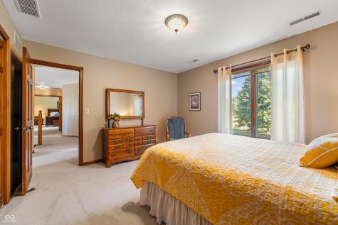 8304 W Mulligan Lane Columbus IN 47201