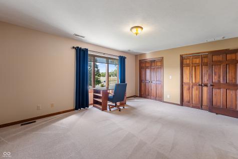 8304 W Mulligan Lane Columbus IN 47201