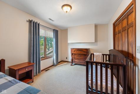 8304 W Mulligan Lane Columbus IN 47201