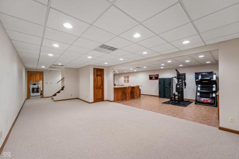 8304 W Mulligan Lane Columbus IN 47201